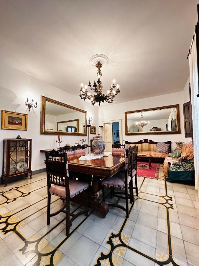 Elegante Appartamento Nel Cuore Del Barocco Lecce Bagian luar foto